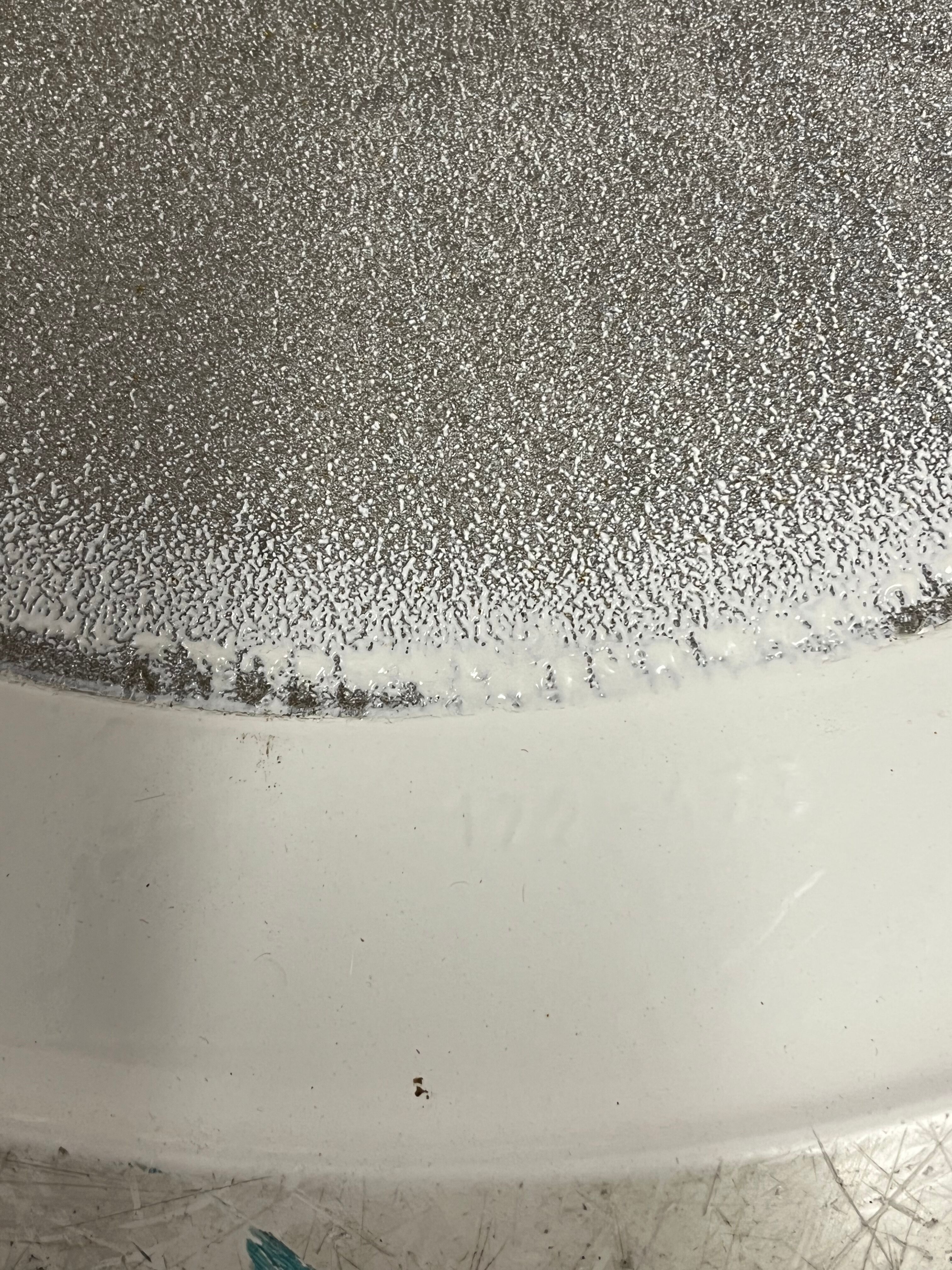 Marble round table by Ereo Saarinen , Knoll edition