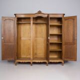 Wardrobe 3 doors Louis XV