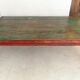 Table basse indienne en teck laqué verte et rouge