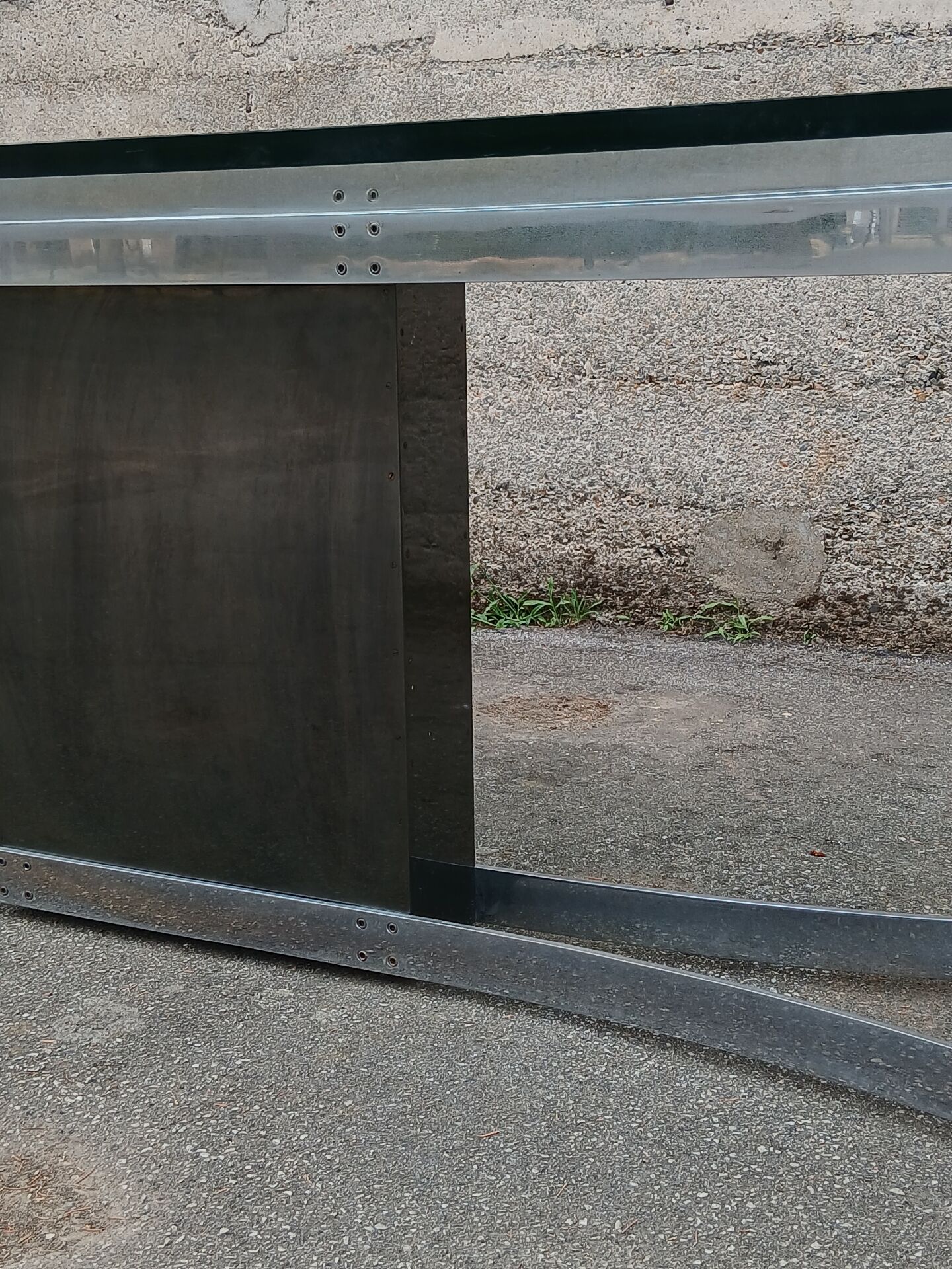 1970s glass and chrome table, 300 cm, for 12 people.
