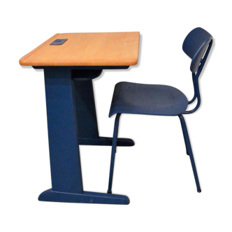 Bureau bois/bleu et chaise