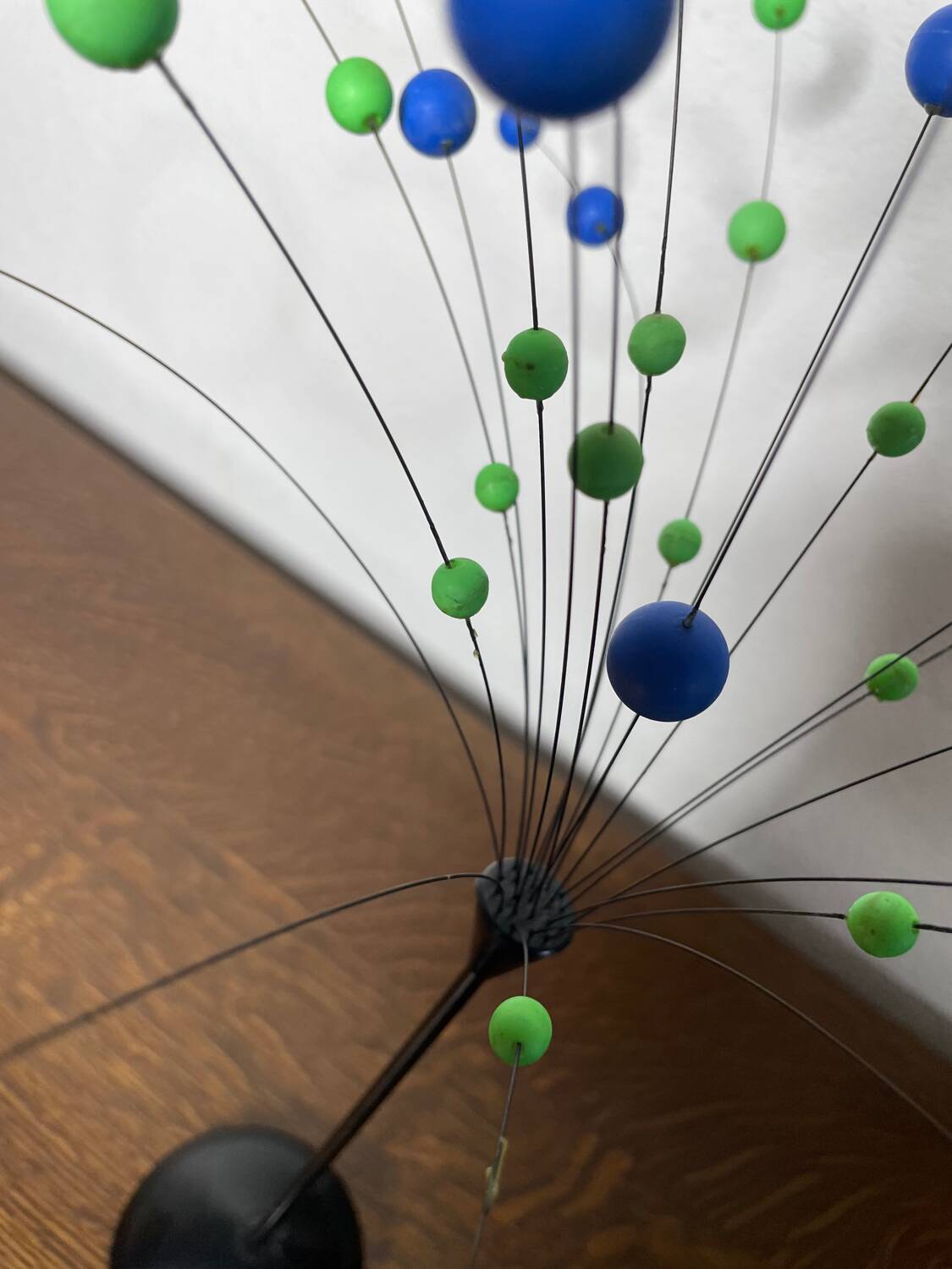 Mobile pop art kinetic ball sculpture, Lauris Lonborg, 70s
