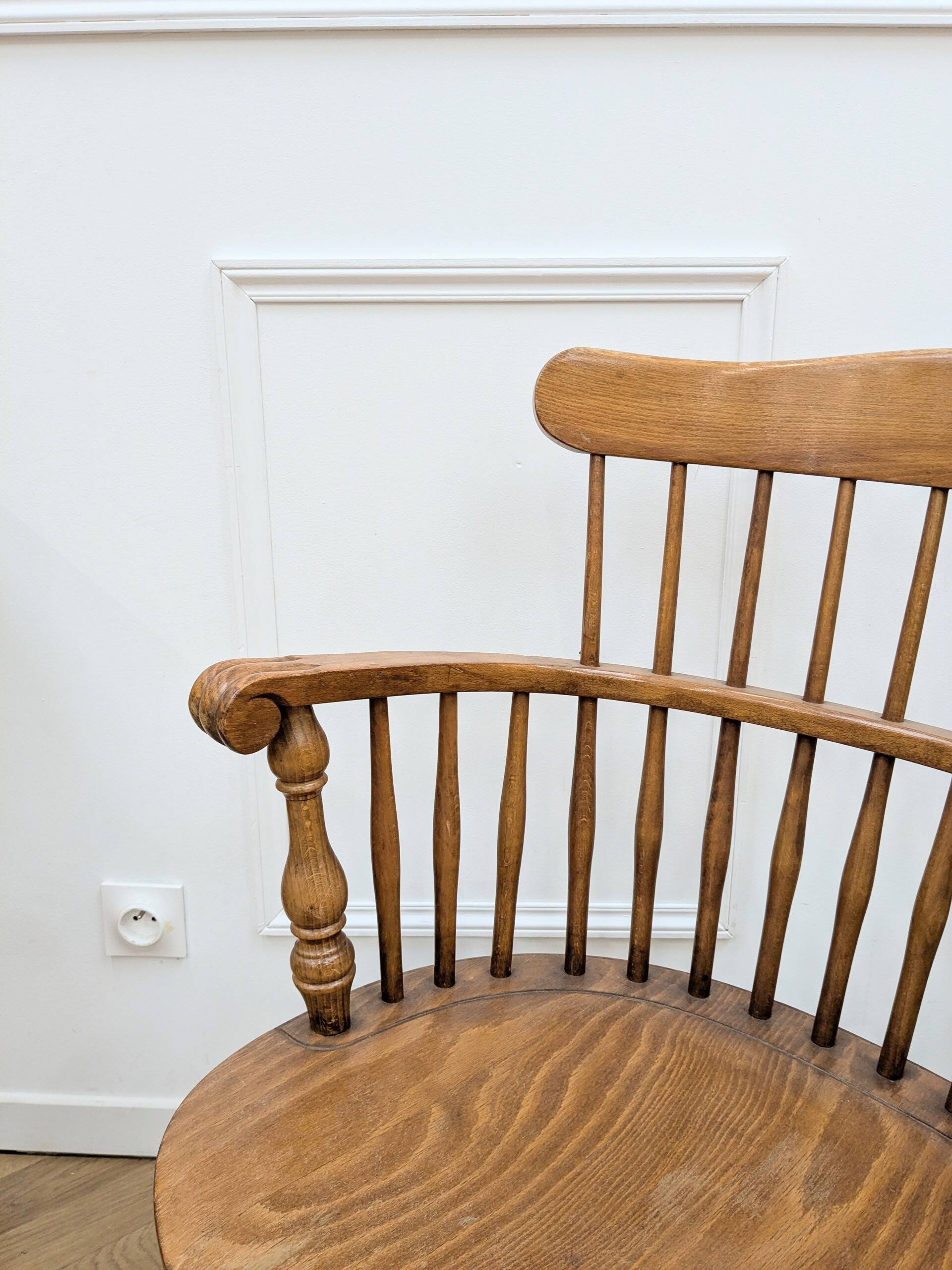 Fauteuil vintage en bois Stol Kamnik