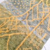 Moroccan Berber carpet Beni Ouarain gray green with yellow patterns 2.55x1.52m