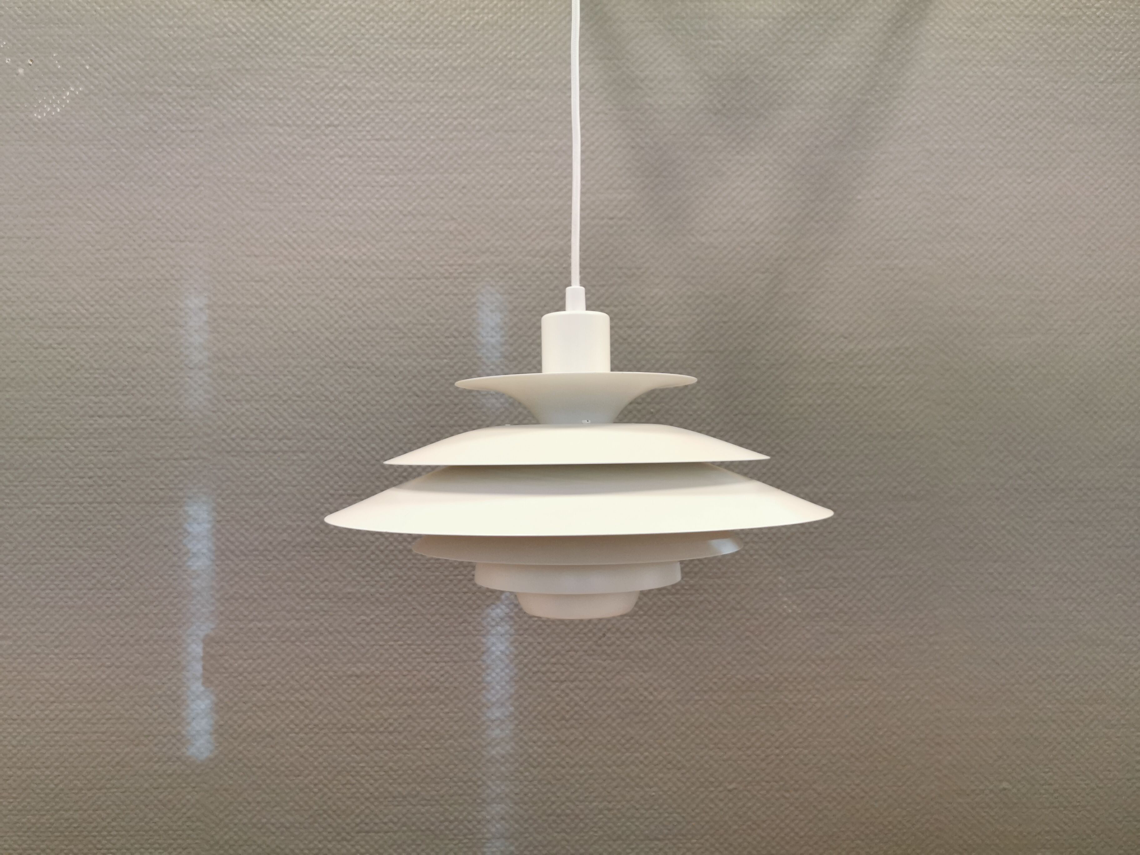 Danish designed hanging lamp, produced by JEKA (closed in the 1990s) model 1039-H.
