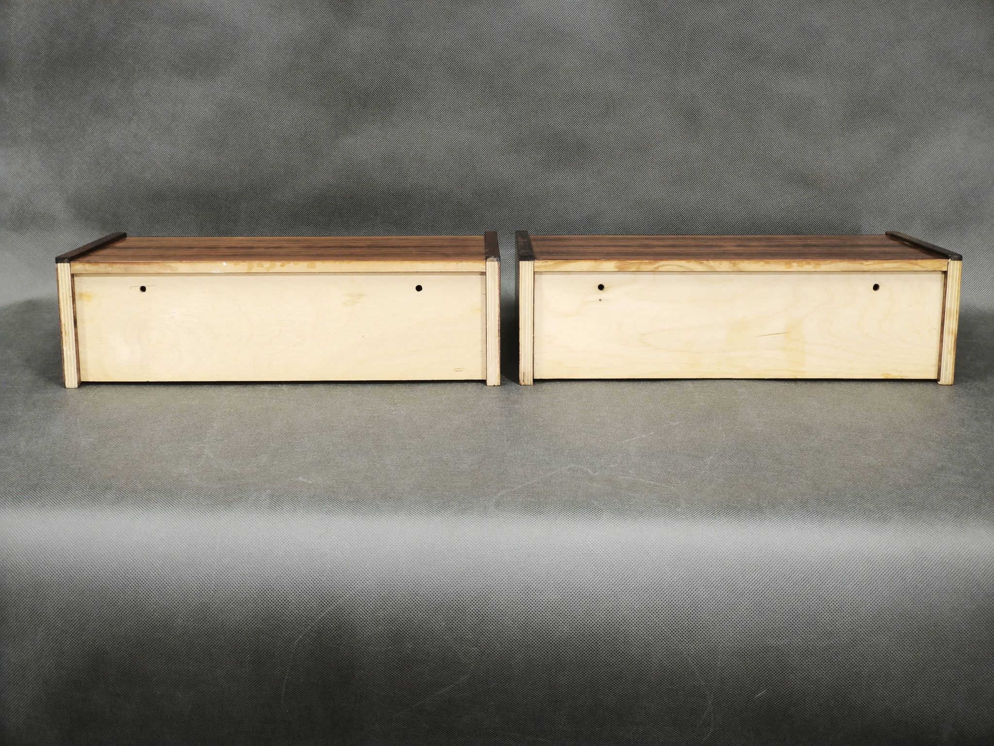 Paire de tables de chevet flottantes en palissandre danois, années 1960