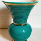 Vase art-déco en barbotine vert et or