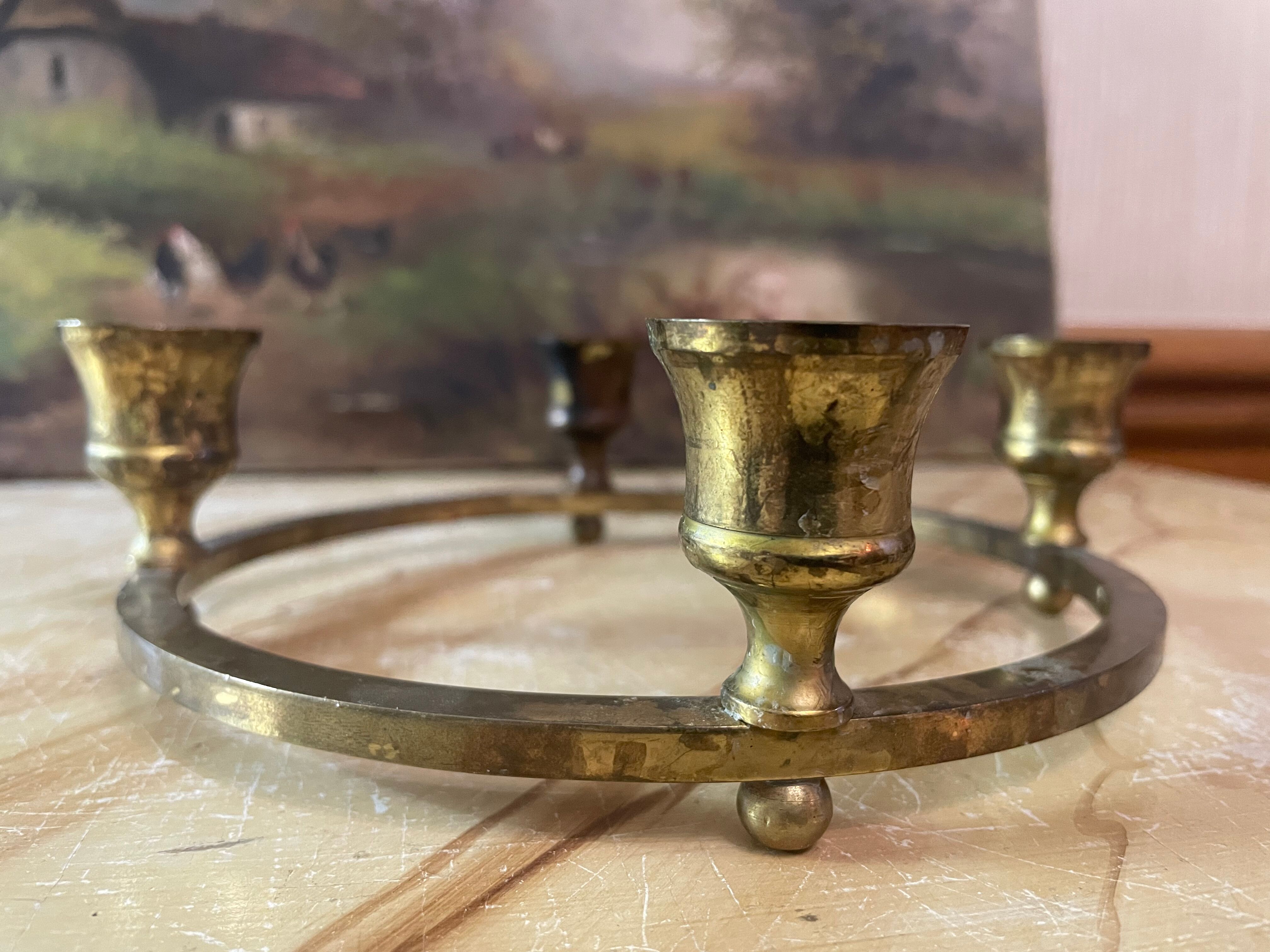 Vintage circle candle holder