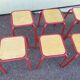 Lot de 10 tabouret bas carré en métal rouge - bois - atelier - industriel