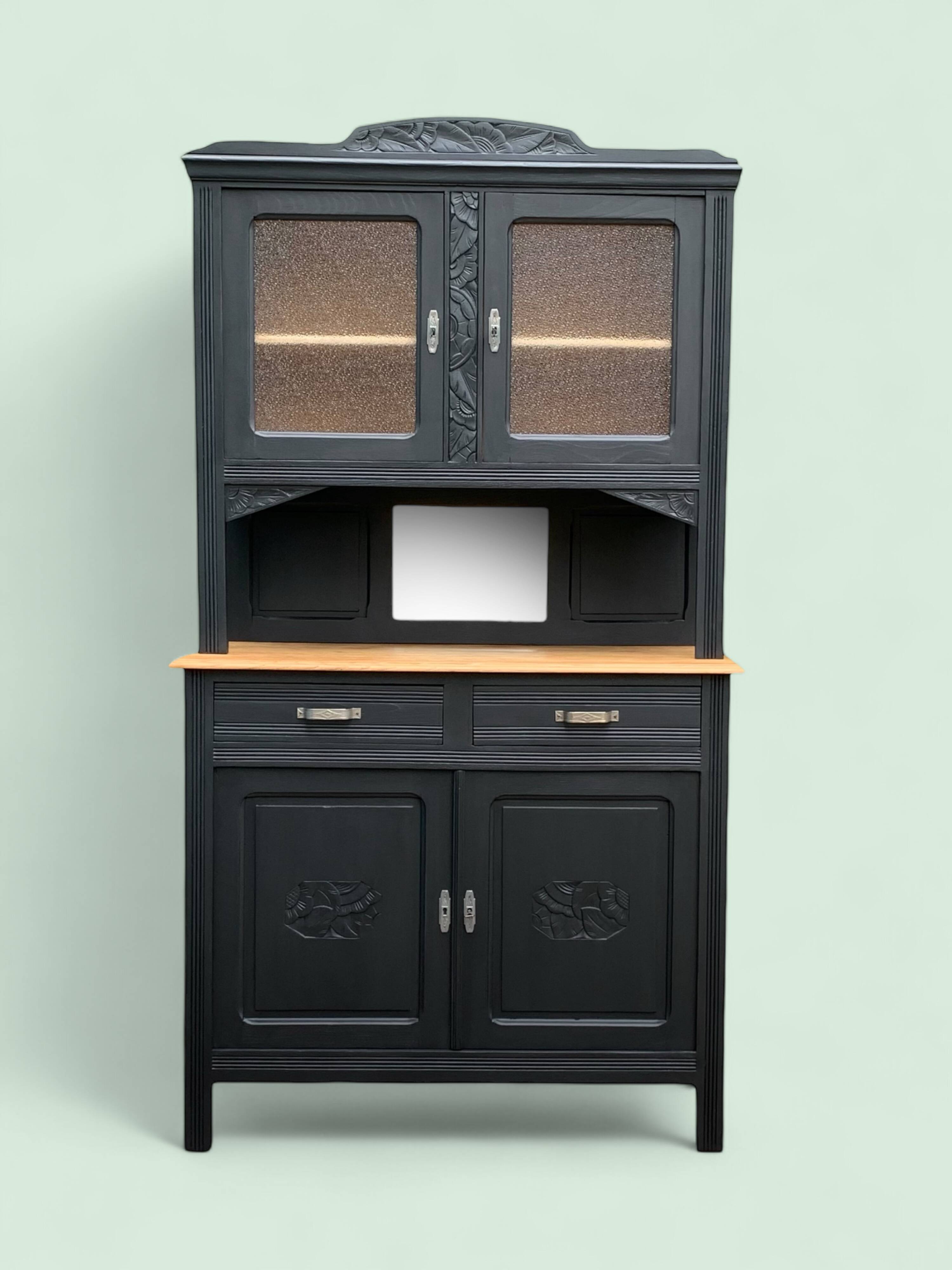 Parisian art deco buffet in solid walnut 1930