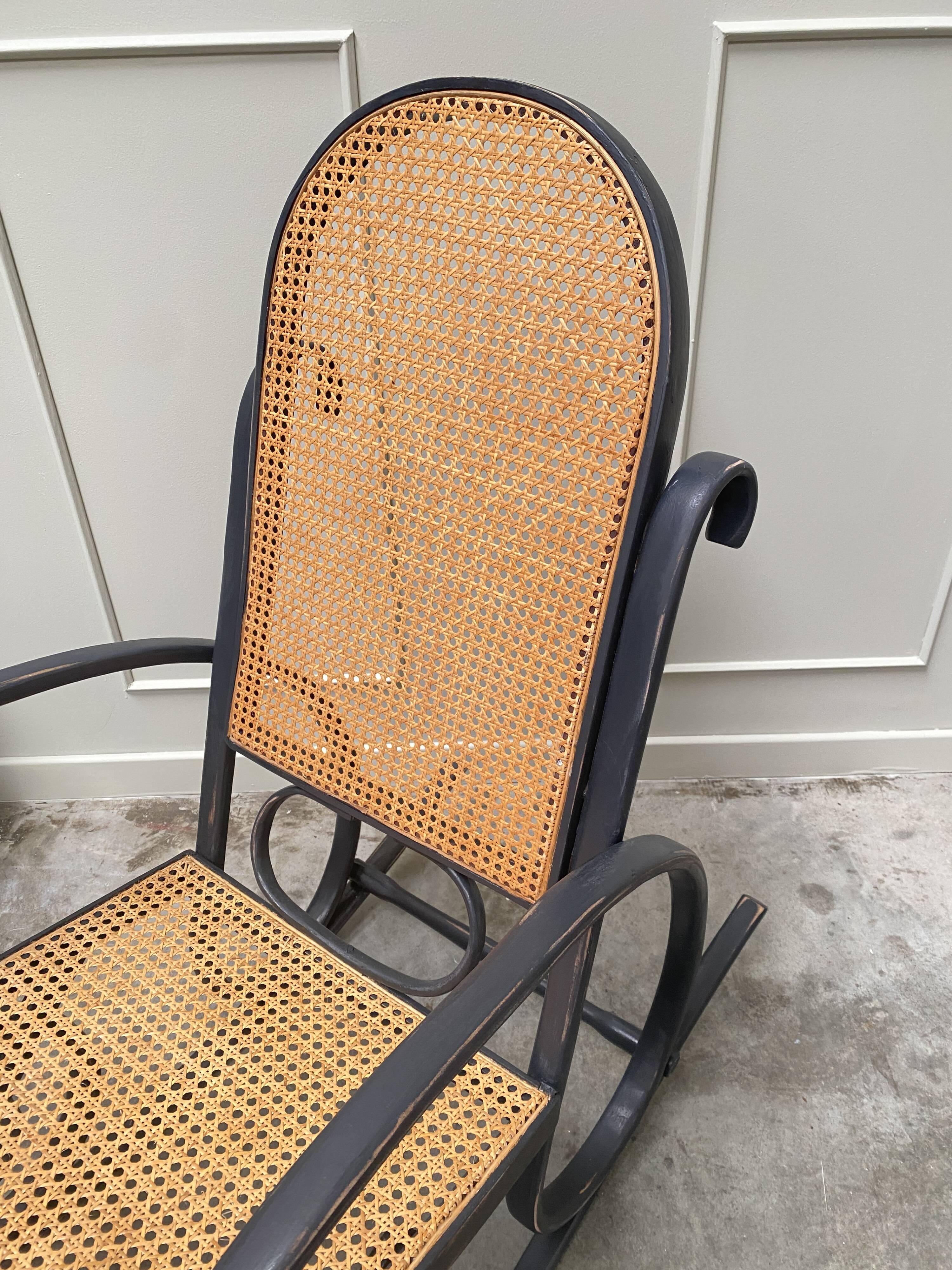 Rocking chair