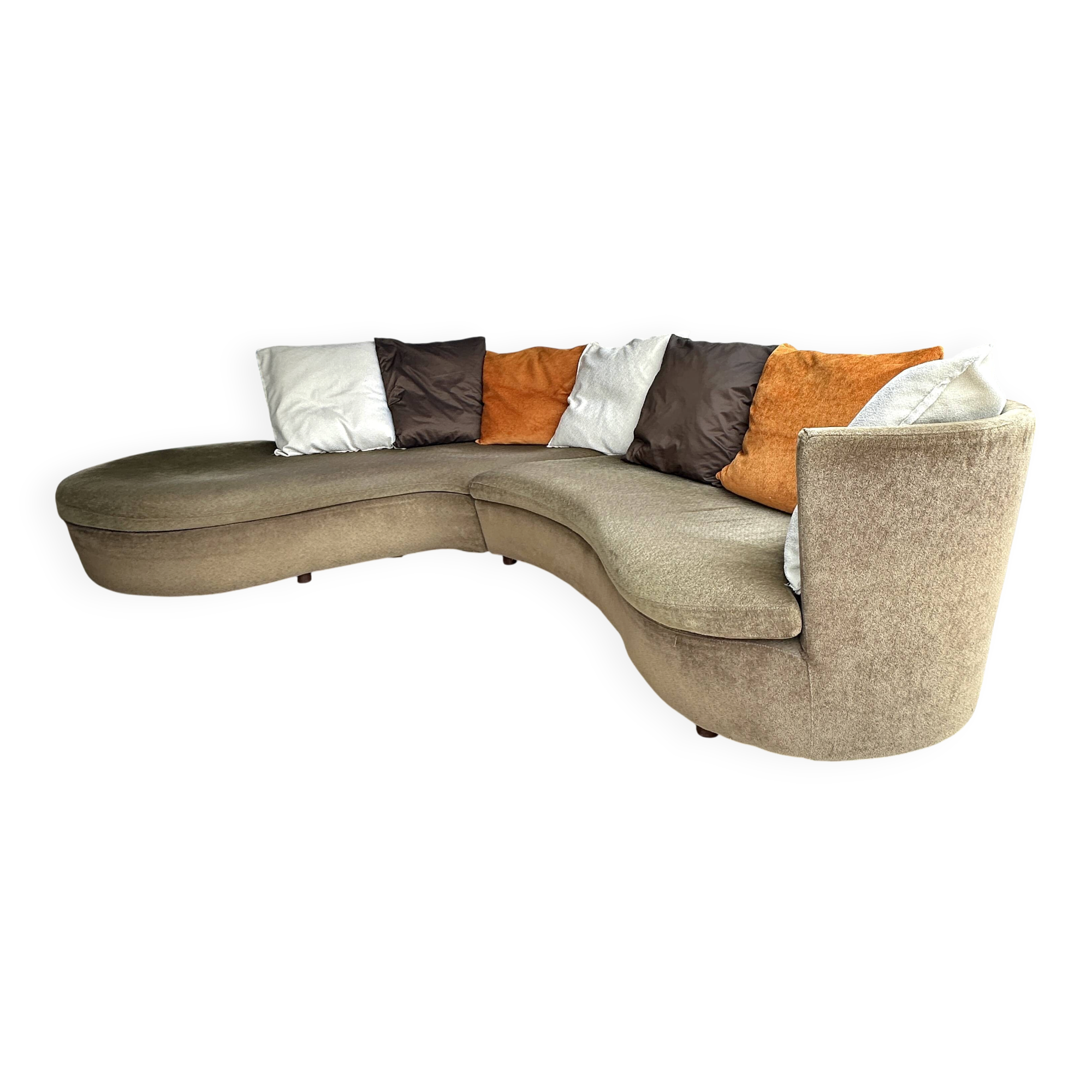 Roche Bobois sofa design - Boa model