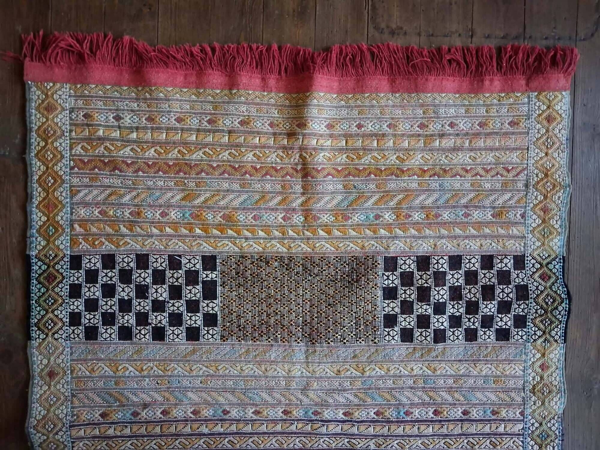 Handmade Berber Kilim Zemmour 202x117cm