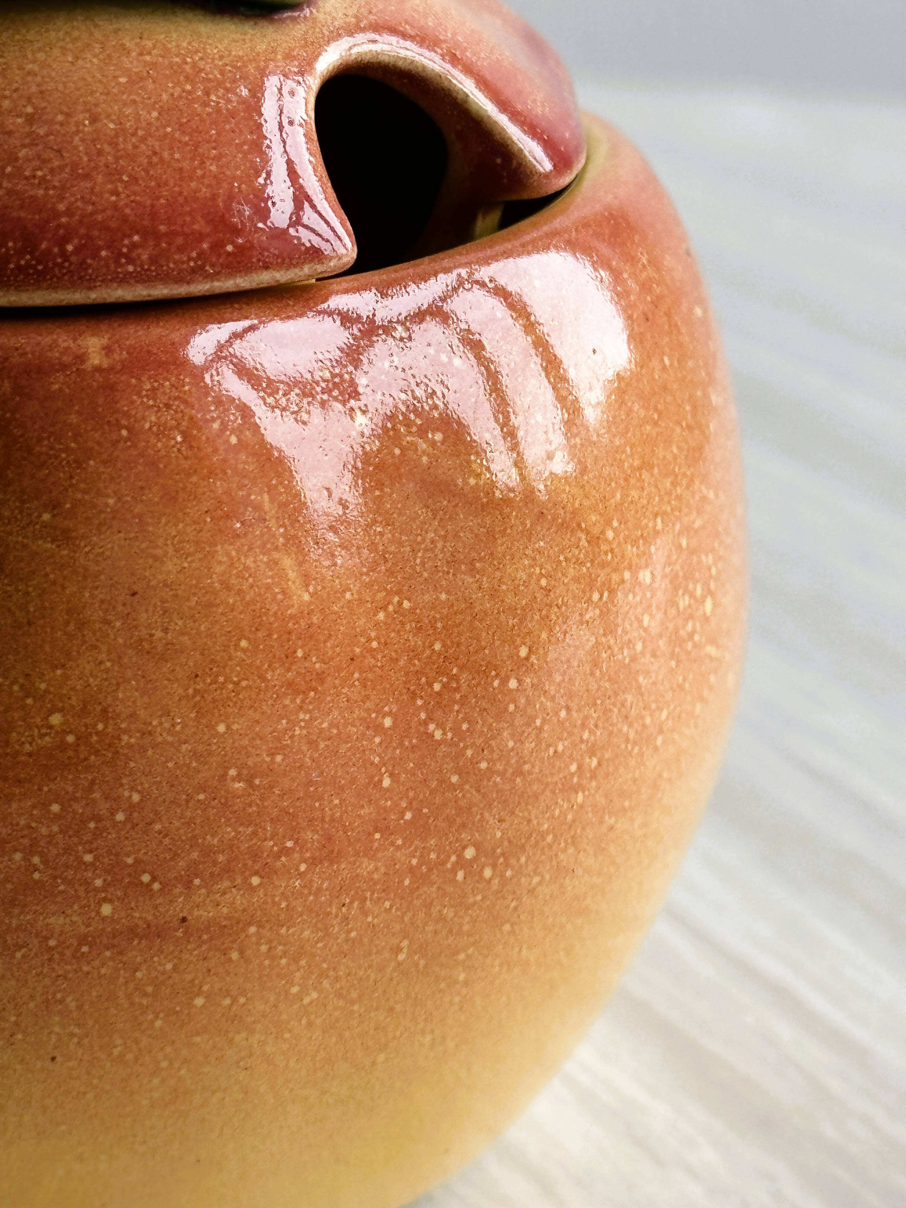 Sugar bowl, peach slip condiment pot.