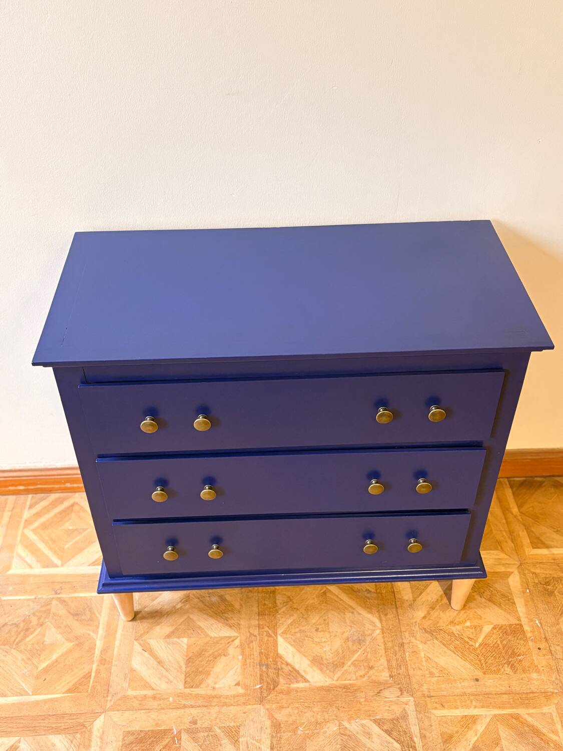 Night blue chest of drawers