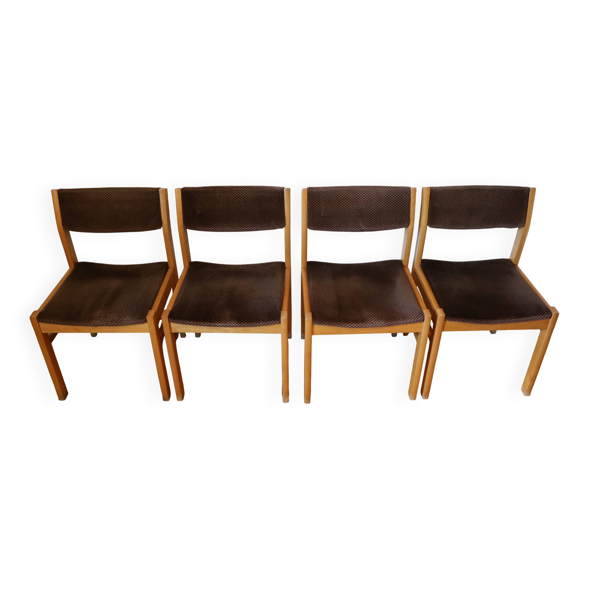 4 Scandinavian chairs, wood and checkered velvet.