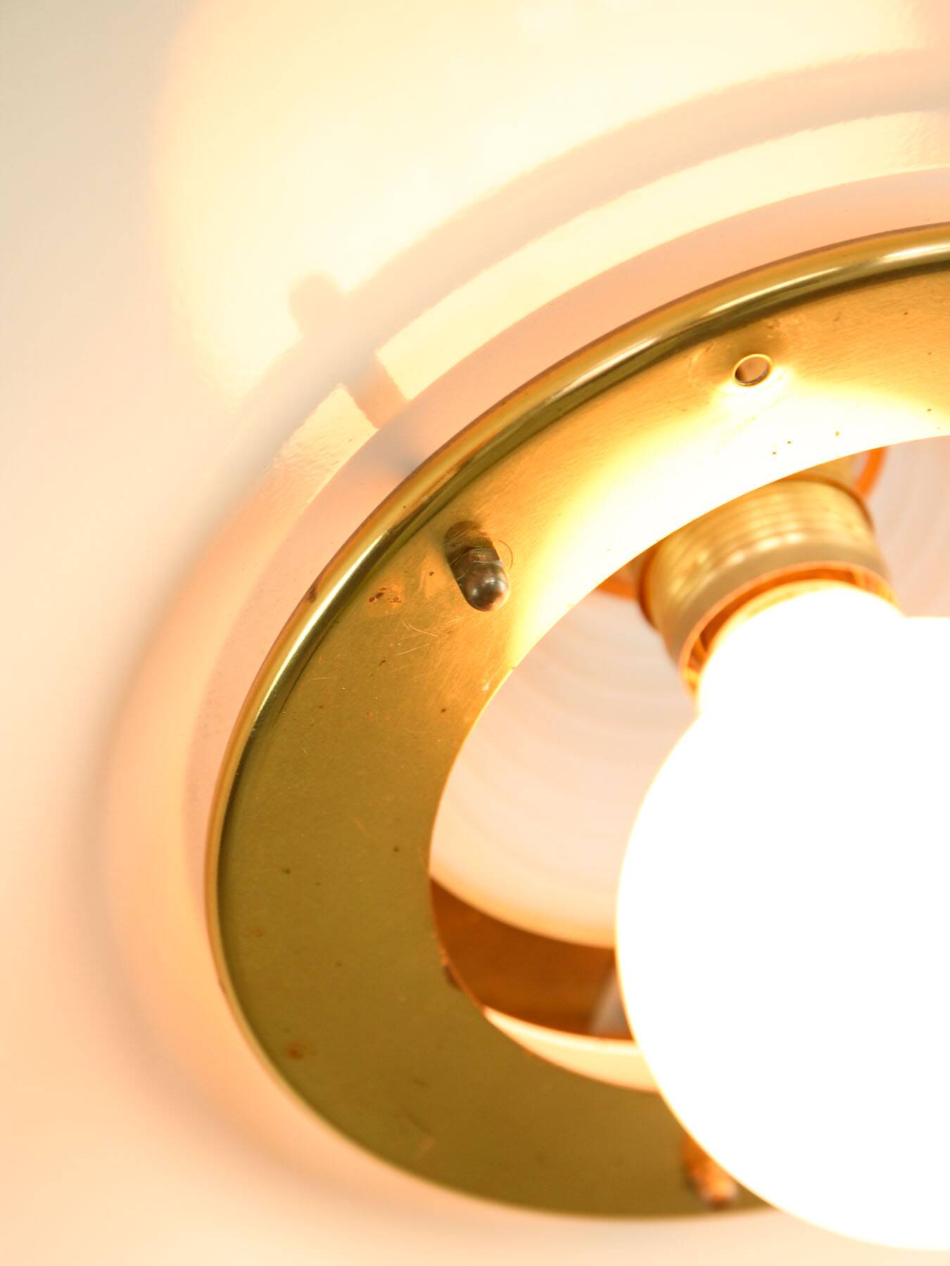 Lampe à suspension en laiton et métal vintage italienne, années 1970