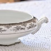 Légumier XIXe terre de fer Onnaing sépia Roses-mousses