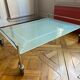 Table basse roulante (design italien)