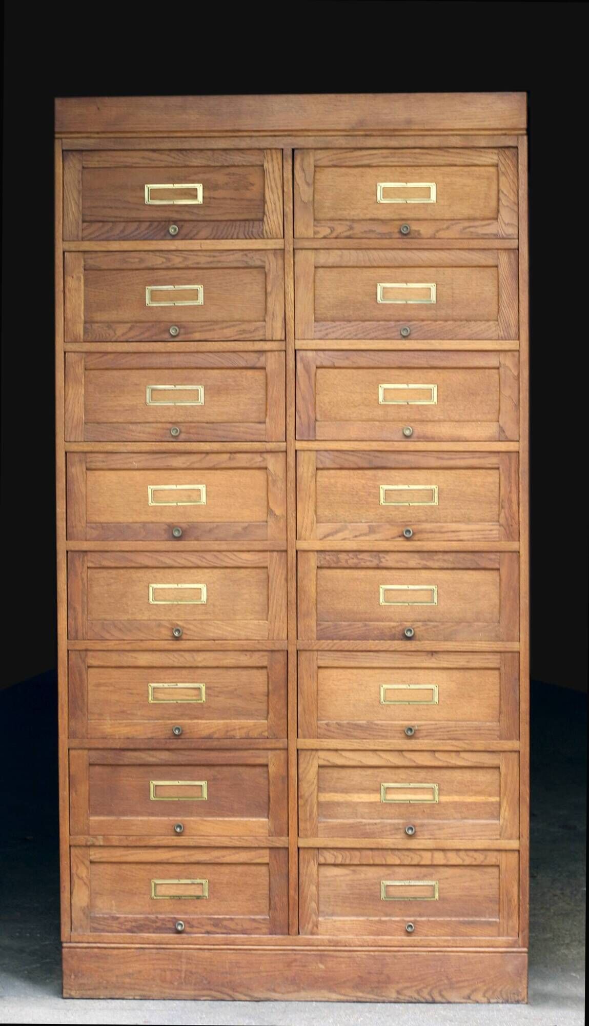 Oak flap cabinet (1930s/40s). Comes from a school.