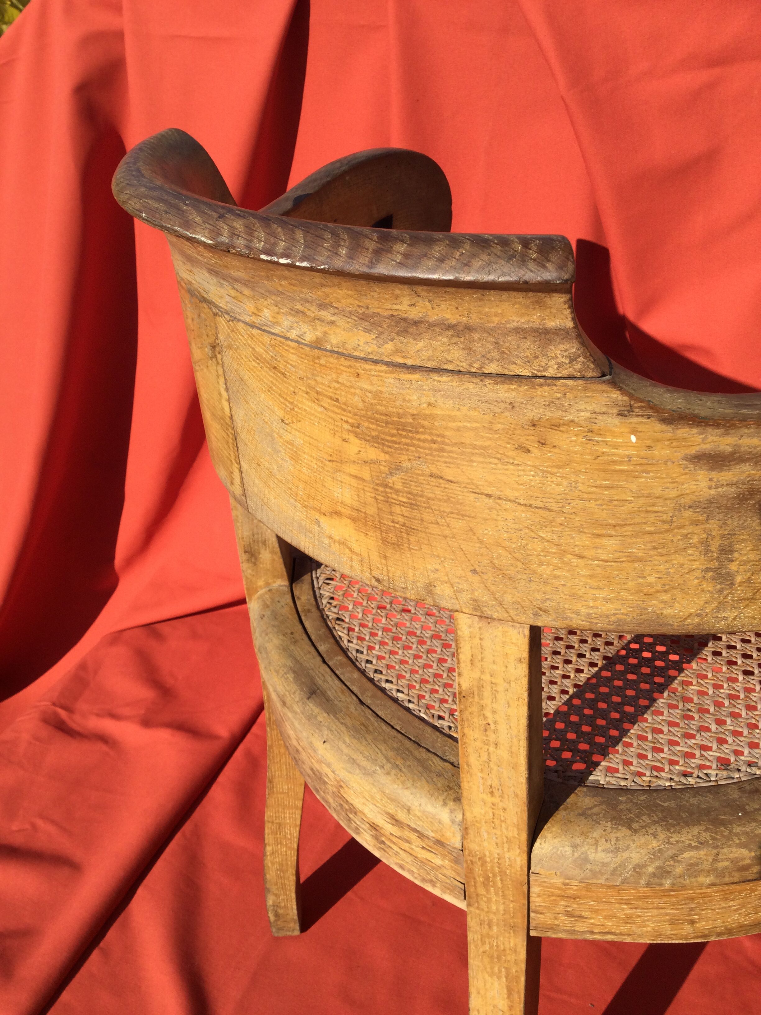 Louis XVI-style wooden desk and canage