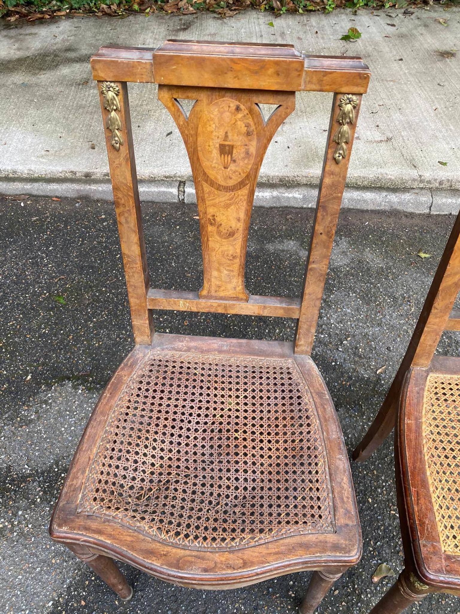 2 Art Deco chairs from the 1930s, made of solid wood with caning.
