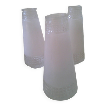 3 conical lampshades