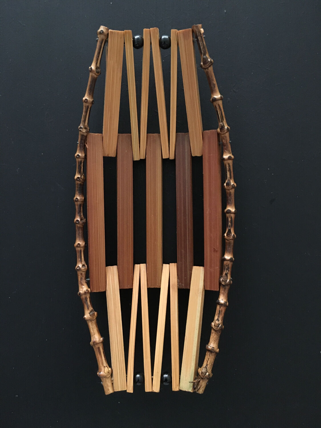 Set of 4 storage compartments