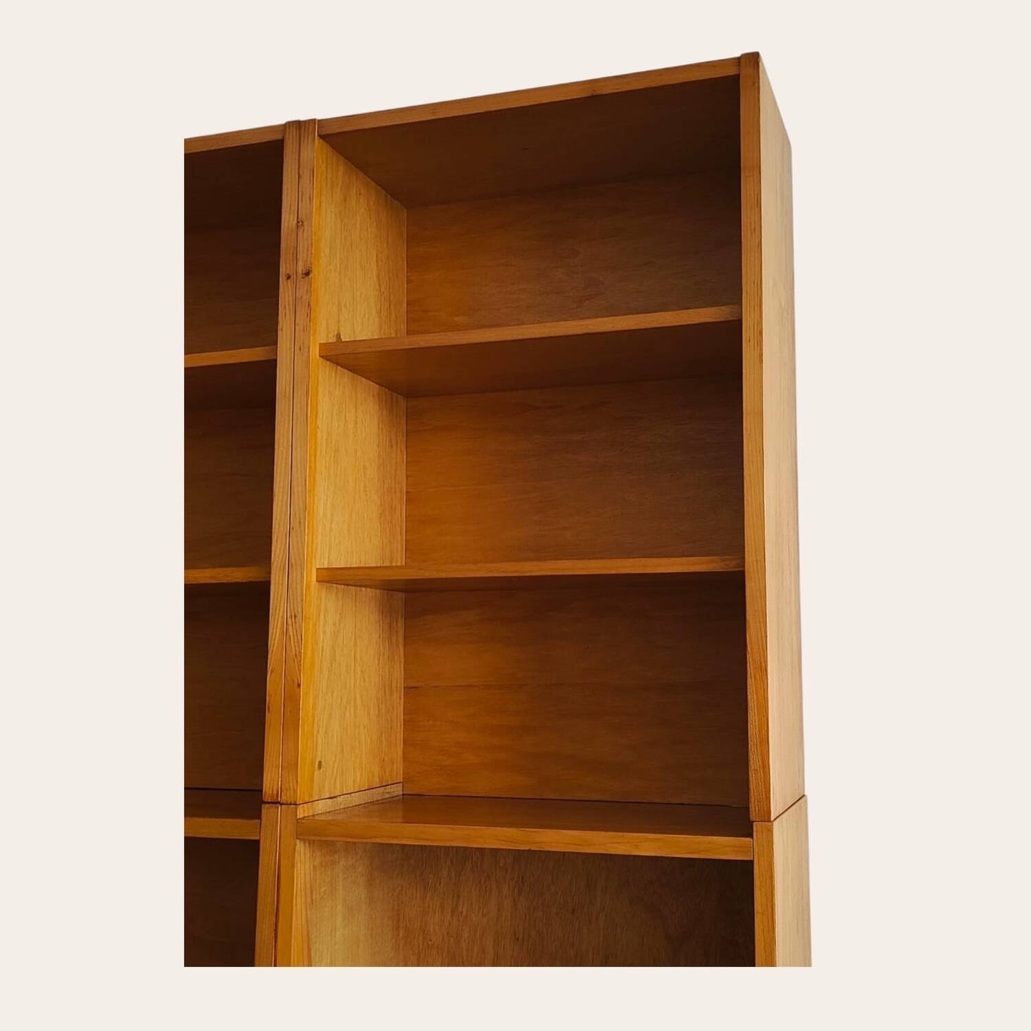 Library from the 70s