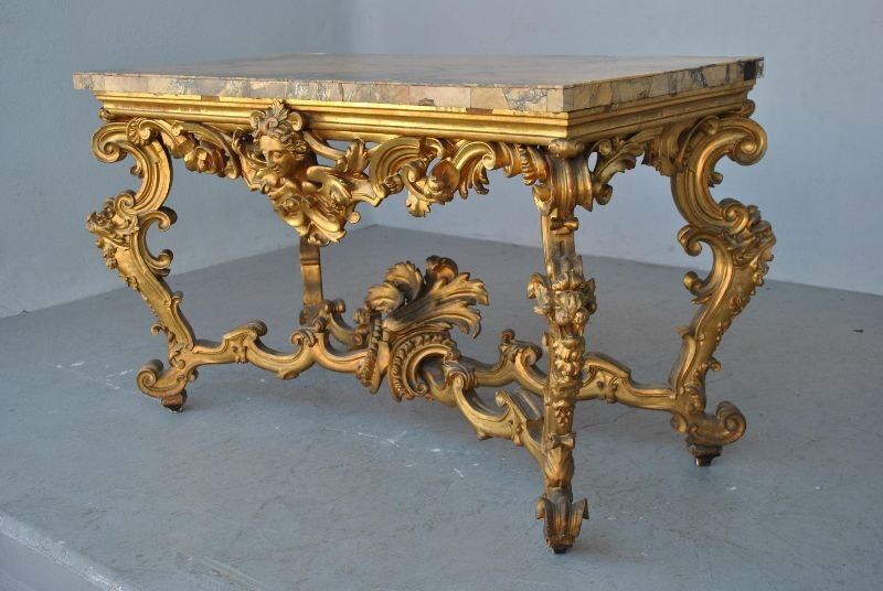 Console rocaille bois doré marbre romain XVIIème