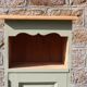Chevet vintage en pin rénové – Vert Lézard Pure & Paint – Plateau bois natu