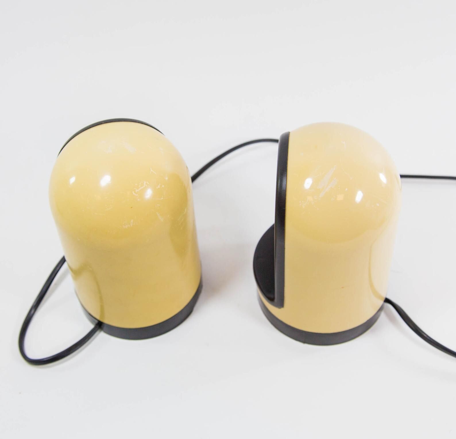 Table lamp and beige applique inside aluminum 70s