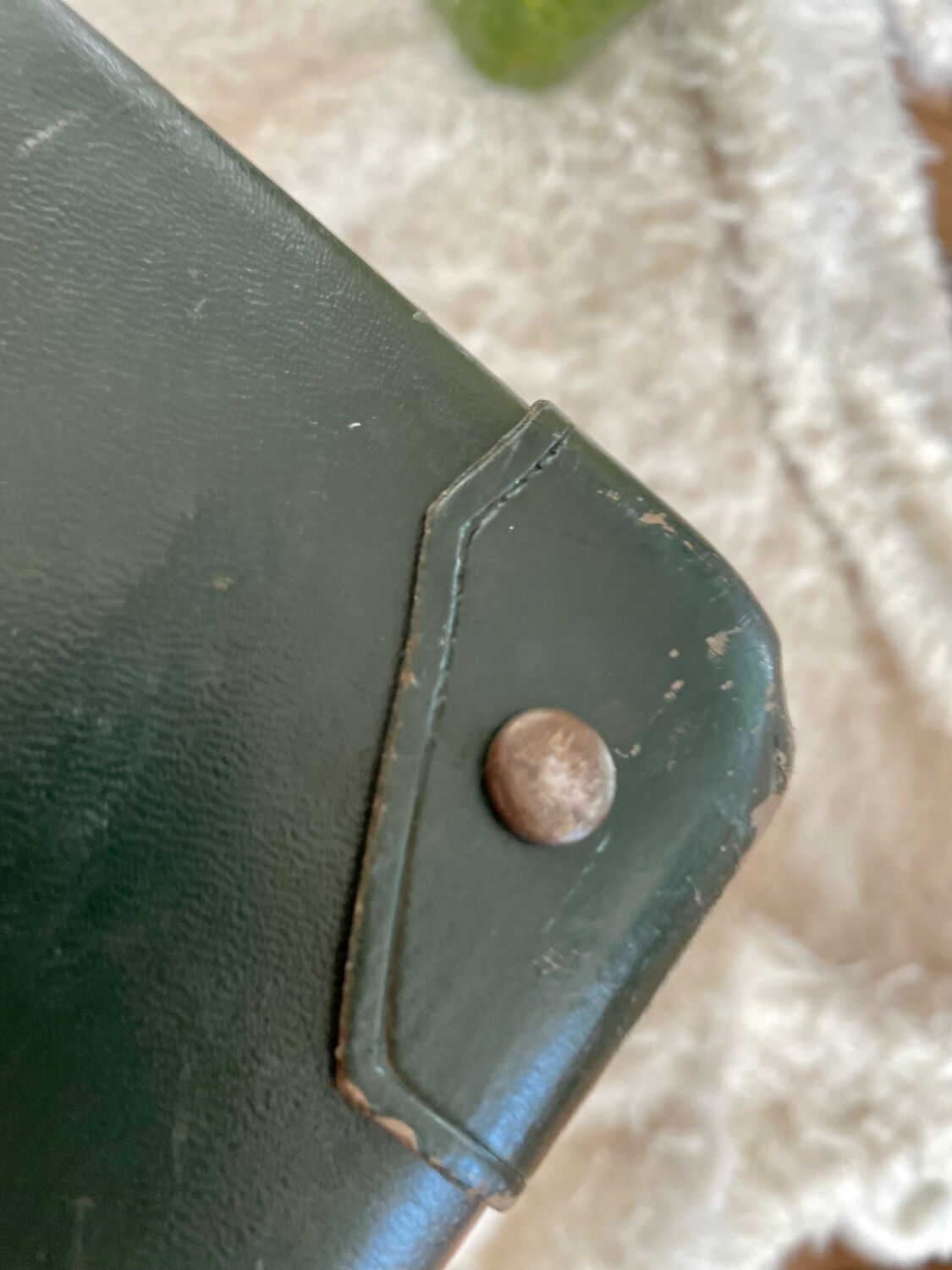 Valise carton vintage vert foncé
