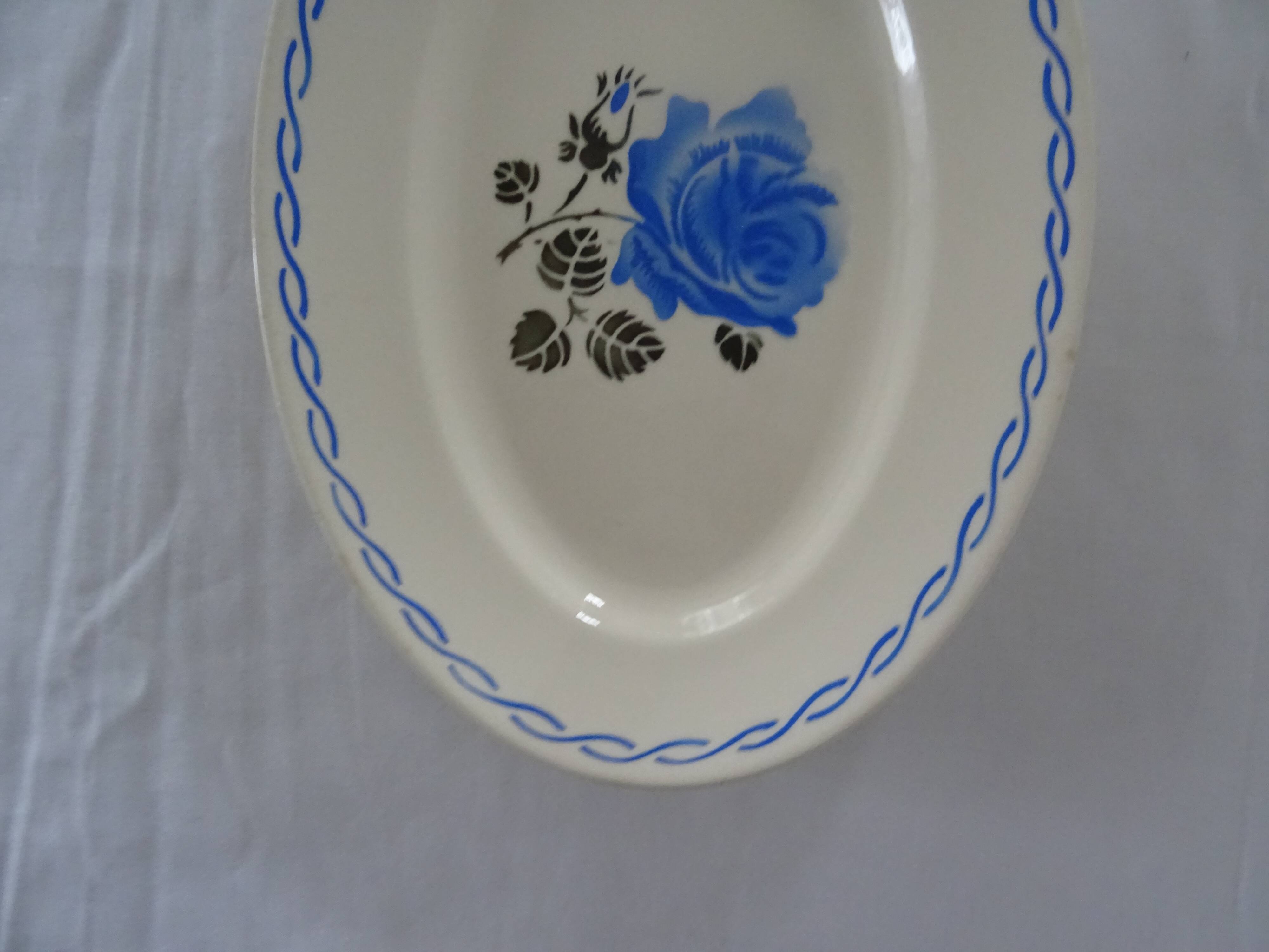 Oval flat earthenware blue flowers 519112 Badonviller