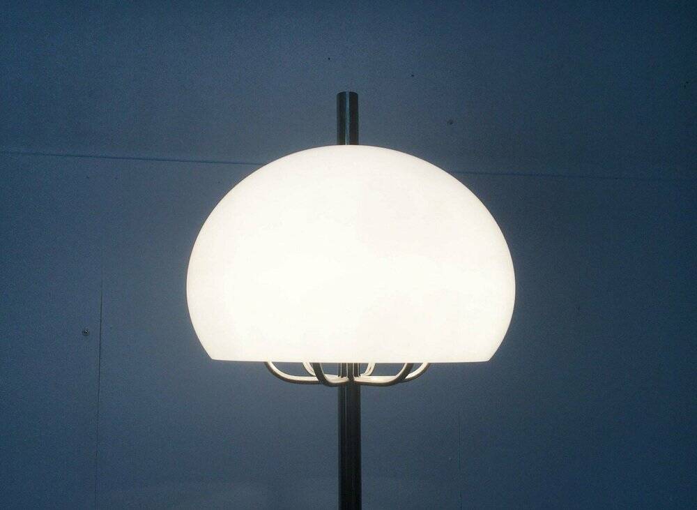 Italian space age floor lamp from the mid-century, 1960s