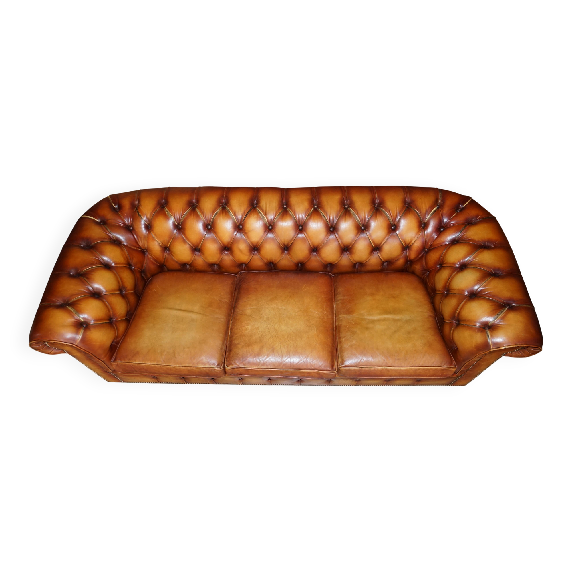 Chesterfield suite three-piece leather set
