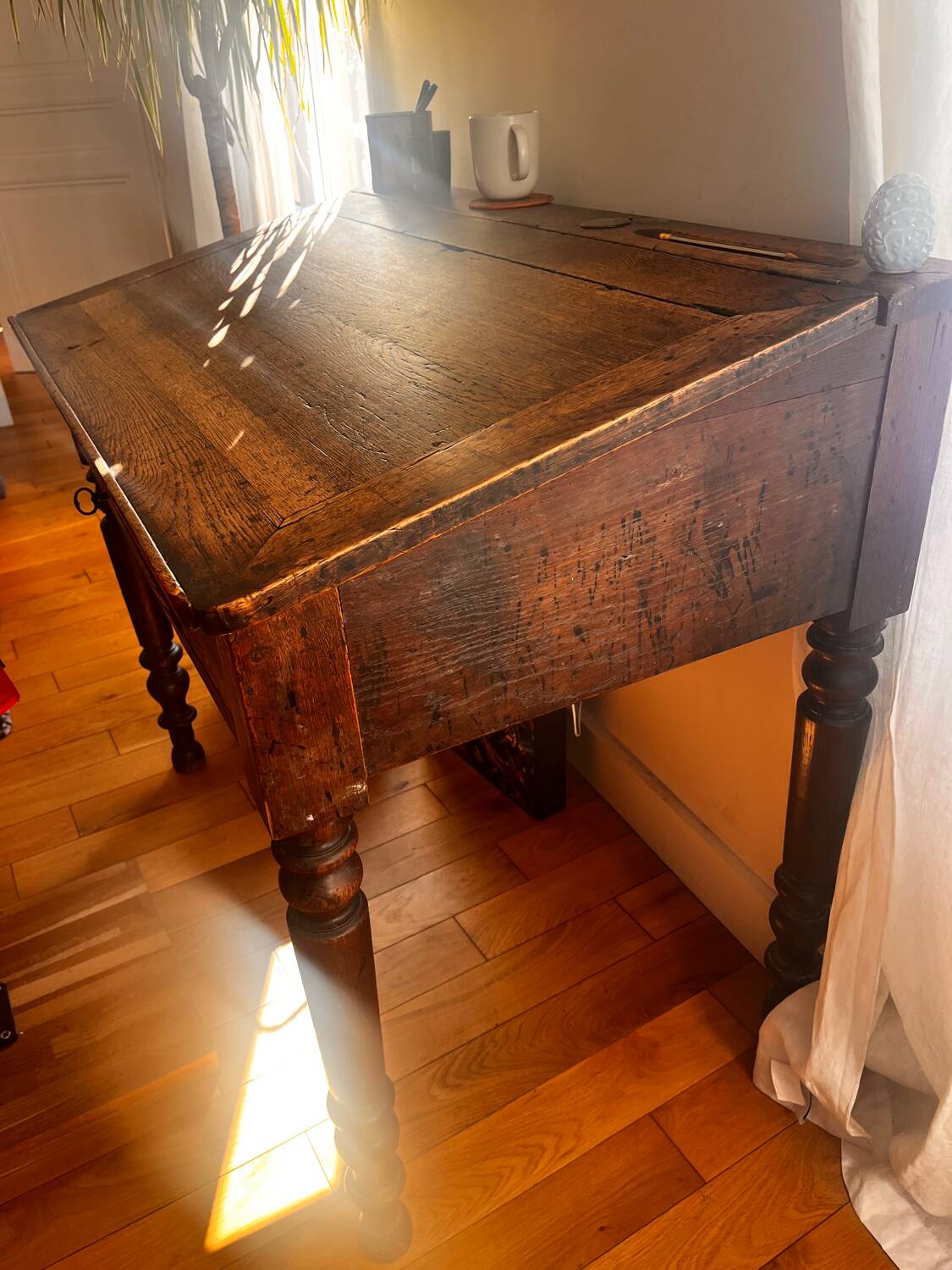 Antique sloped desk / vintage secretary