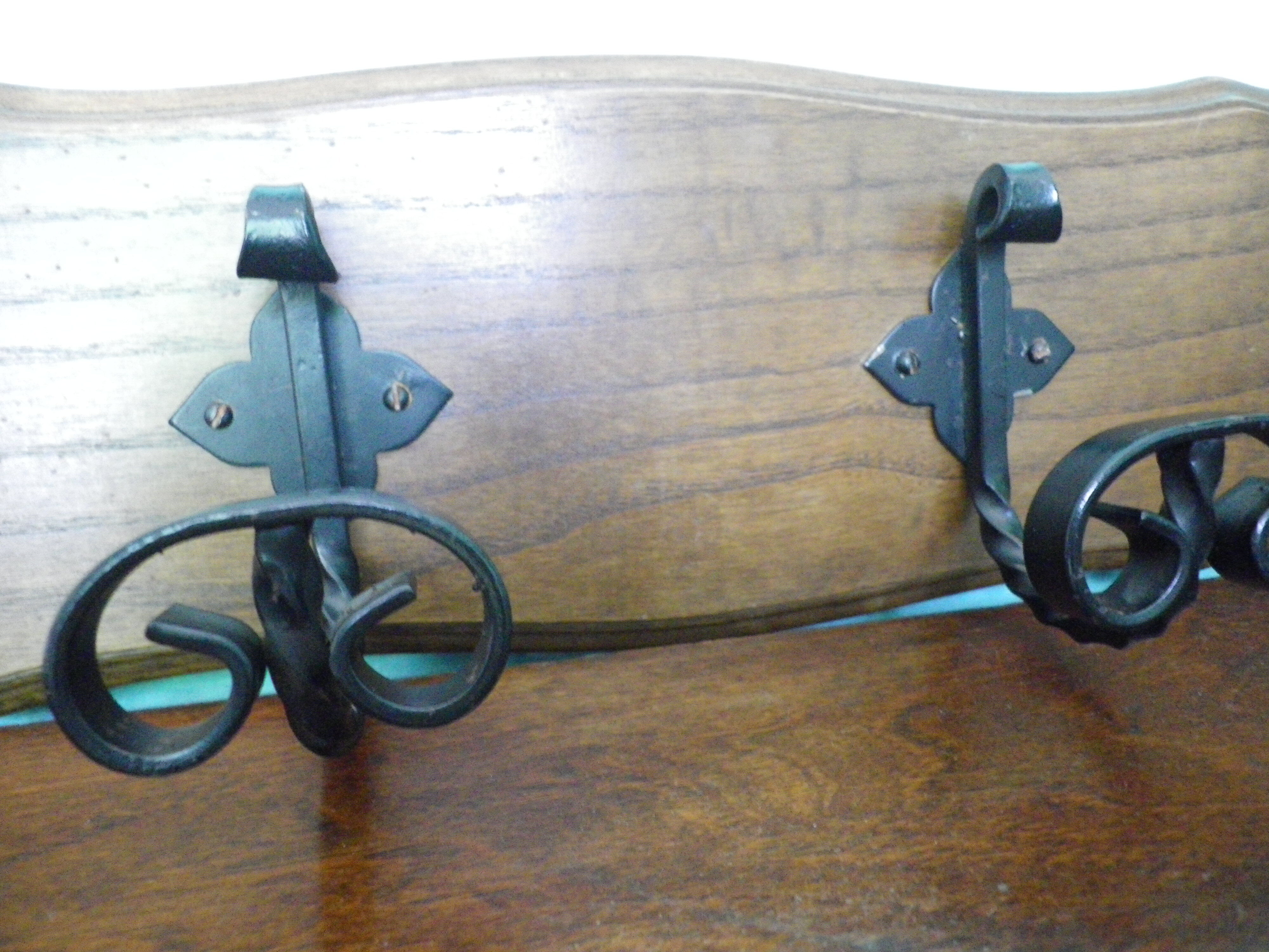 Wooden wall coat rack and its 4 wrought iron hangers, 60s