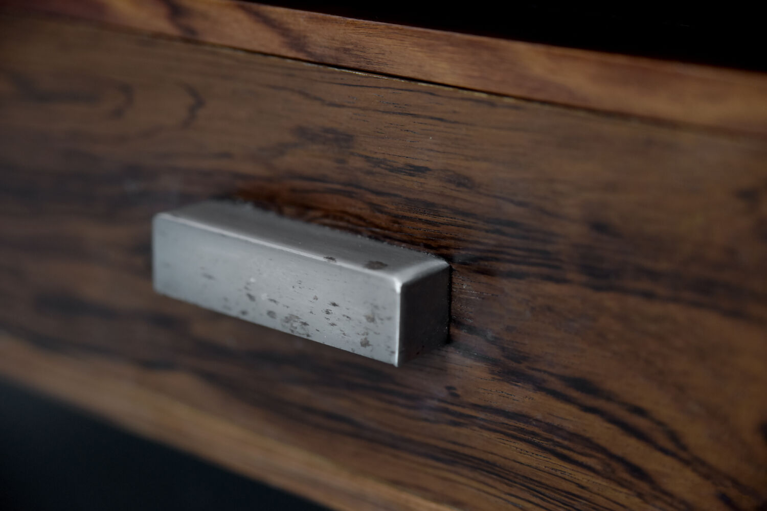 Coiffeuse scandinave moderne en palissandre avec miroir oblong, années 1970