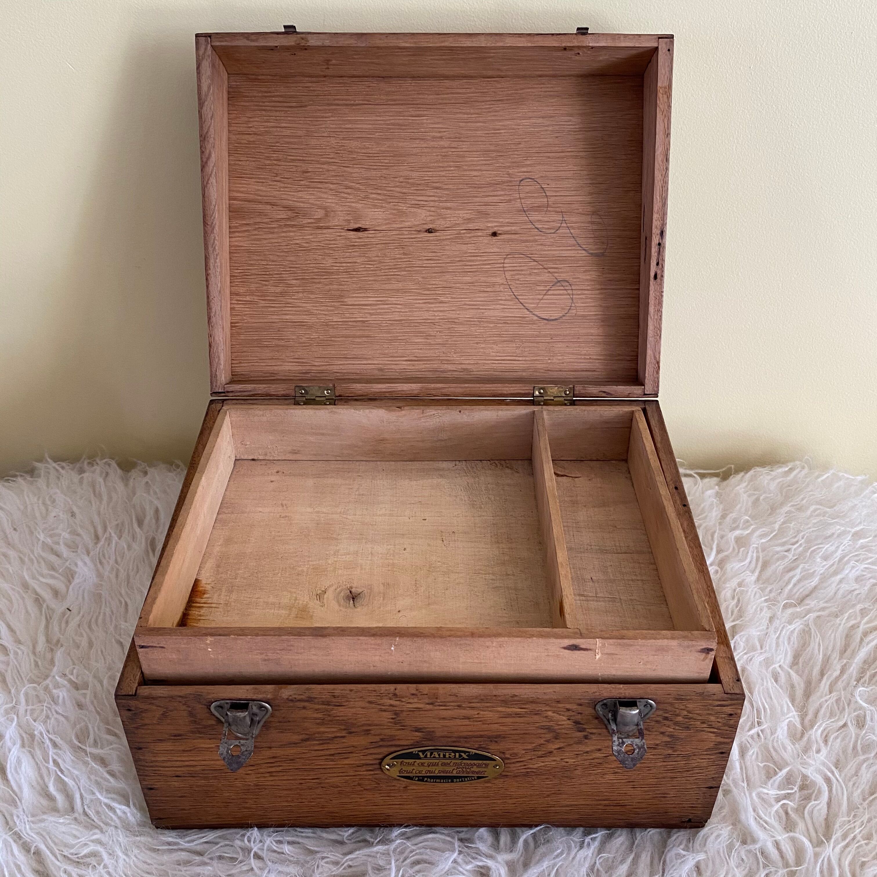 Old portable pharmacy box