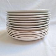 Assiettes creuses / assiettes à salades à fleurs Sarreguemines