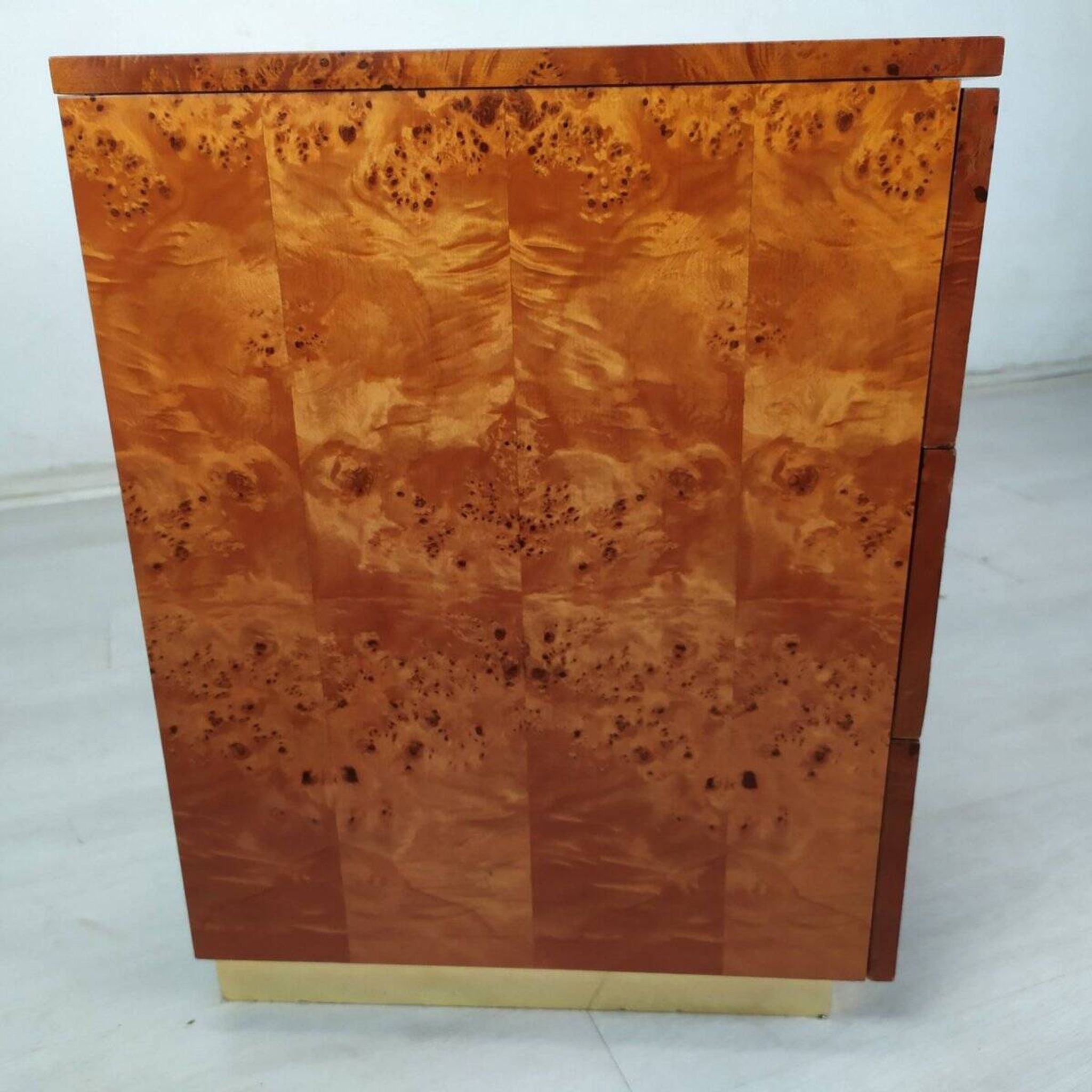 Vintage drawer chest in amboyna burl, 1970s