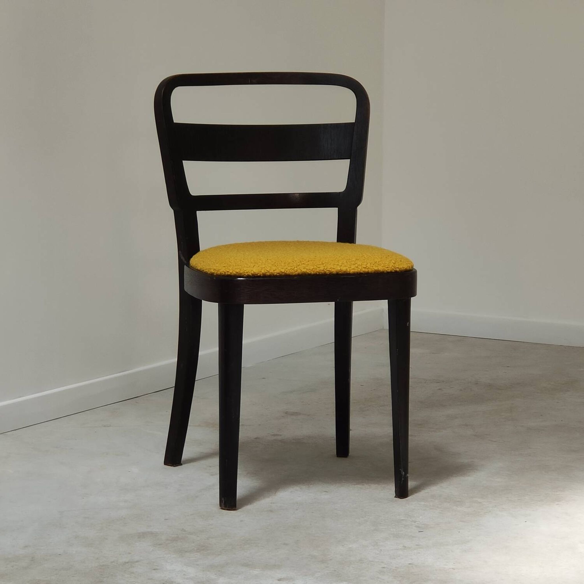 Lot de 4 chaises Thonet art déco 1930 , bouclette Jaune moutarde