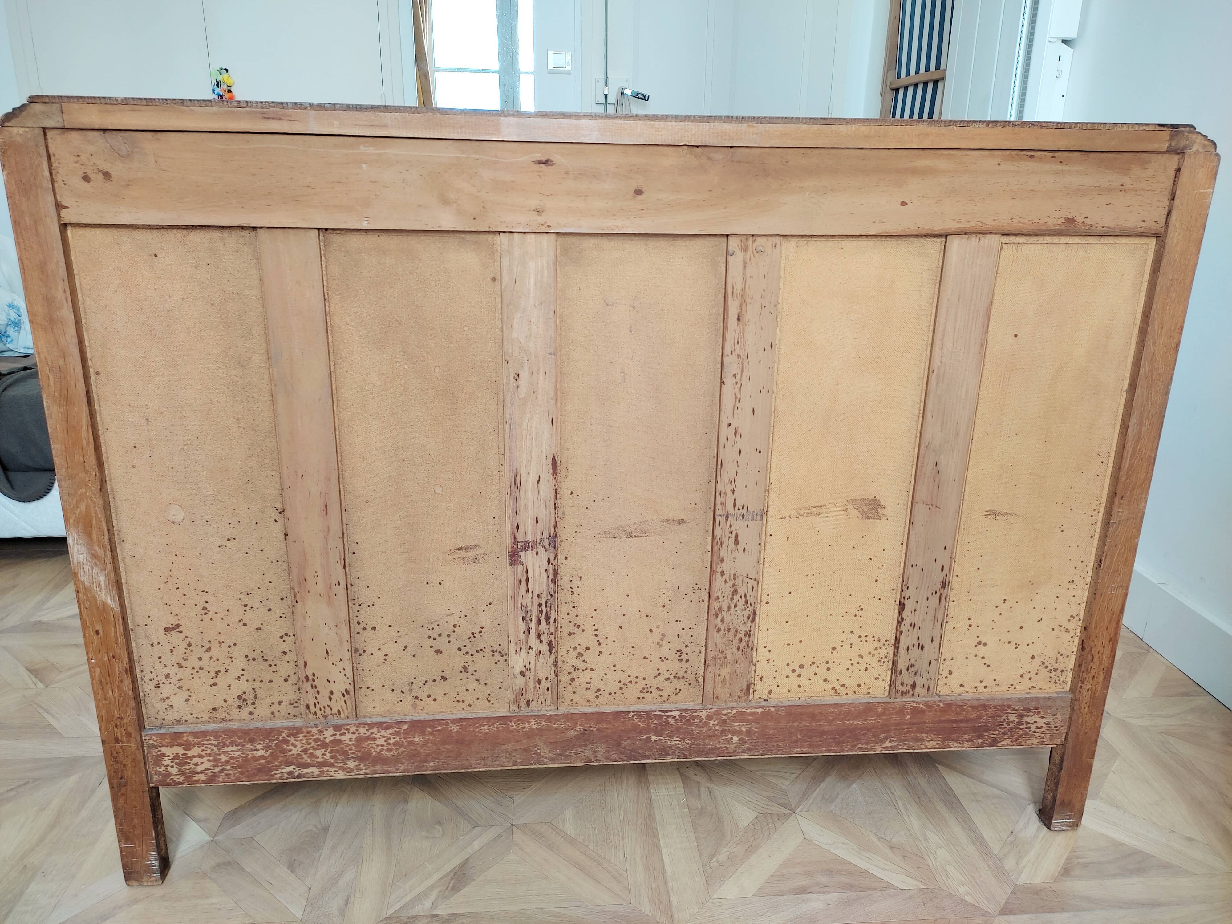 Commode en bois vintage