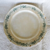 Round opaque porcelain dish from gien, model "bagatelle"