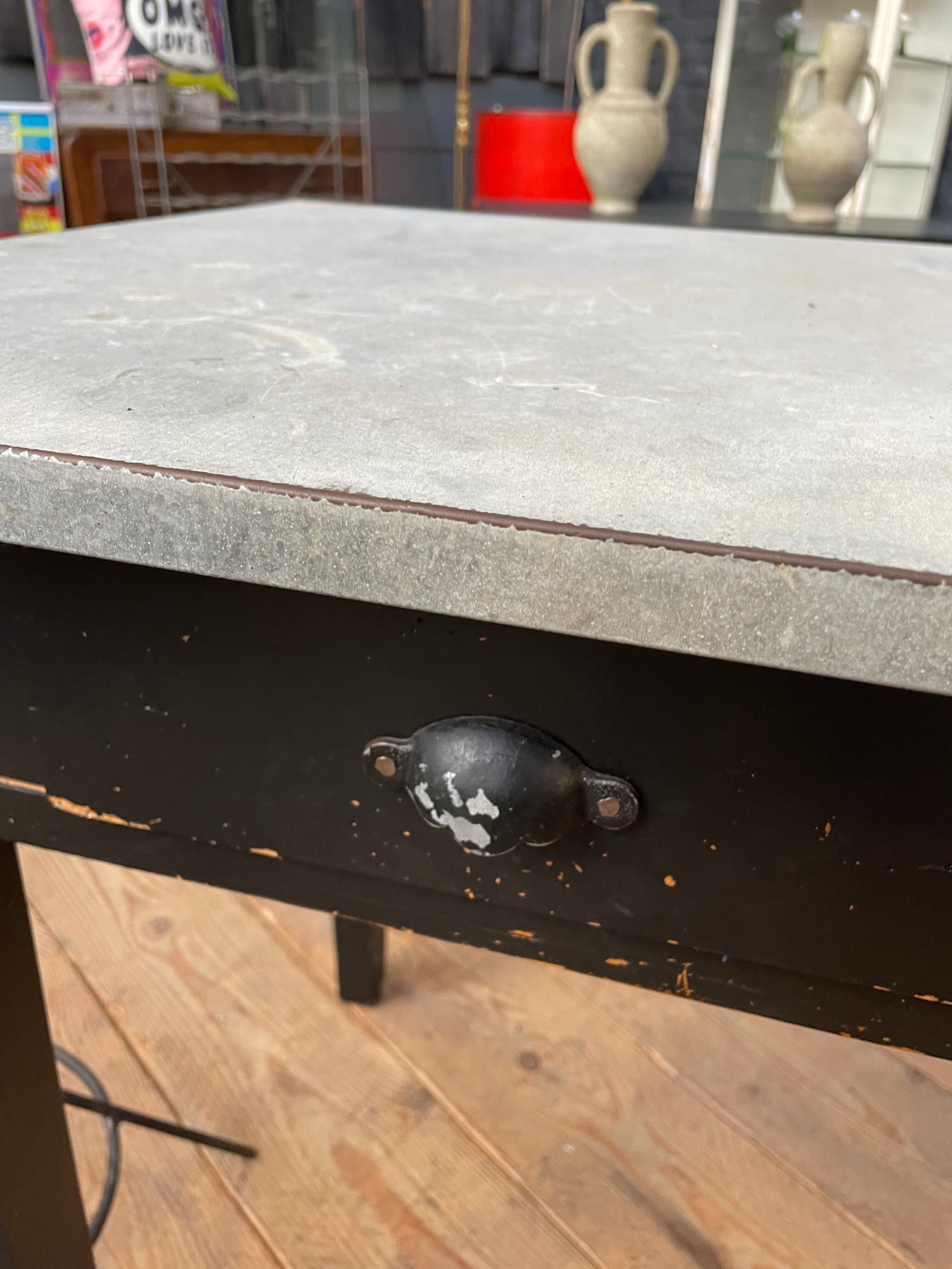Table de fleuriste