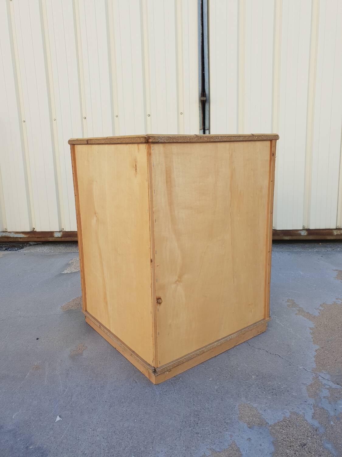 Rattan corner cupboard 1970