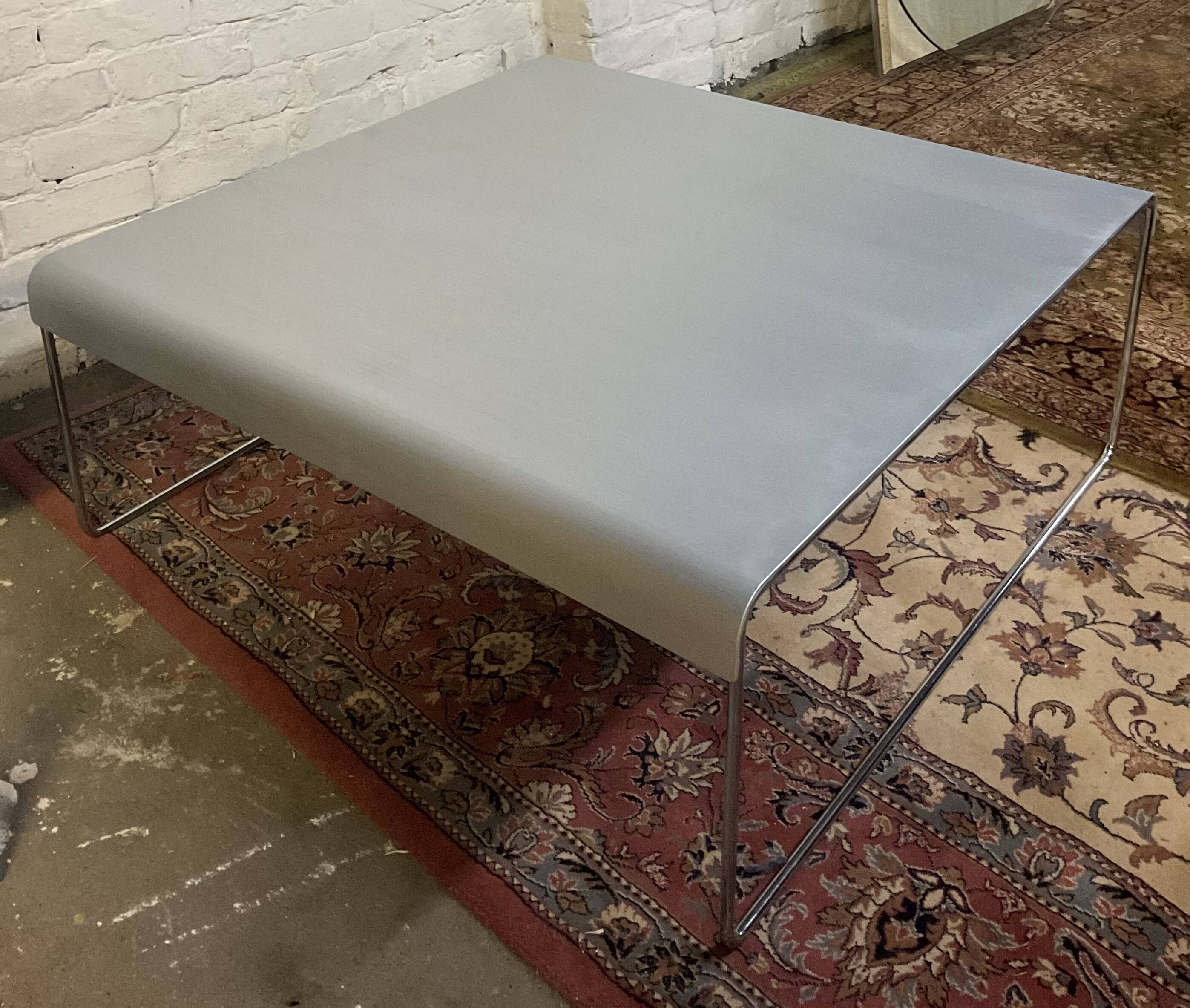 Cassina coffee table by Piero Lissoni