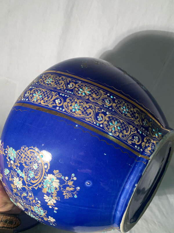 Ancien cache-pot bleu, céramique, faïence Art nouveau ver 1900