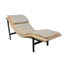 Chaise longue en cuir et métal